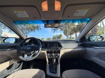 2020 Hyundai Elantra SEL Sedan - miniatura 20