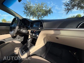 2020 Hyundai Elantra SEL Sedan - miniatura 21