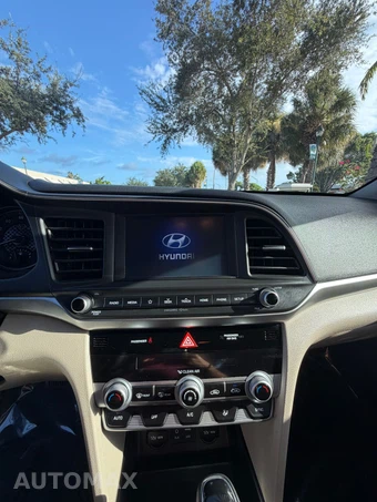 2020 Hyundai Elantra SEL Sedan - miniatura 27