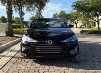 2020 Hyundai Elantra SEL Sedan - miniatura 4