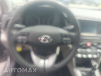 2020 Hyundai Elantra SEL Sedan – miniatura 10
