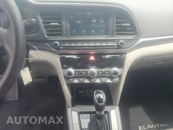 2020 Hyundai Elantra SEL Sedan – miniatura 11
