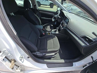 2020 Hyundai Elantra Value Edition Sedan - miniatura 18
