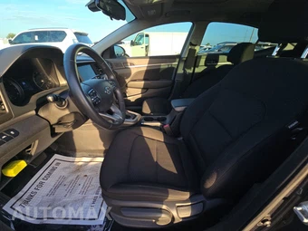 2020 Hyundai Elantra Value Edition Sedan – miniatura 13