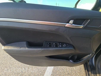 2020 Hyundai Elantra Value Edition Sedan – miniatura 15