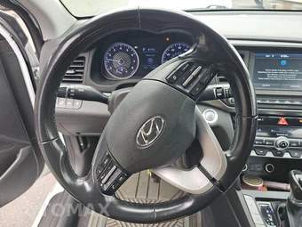 2020 Hyundai Elantra Value Edition Sedan – miniatura 10