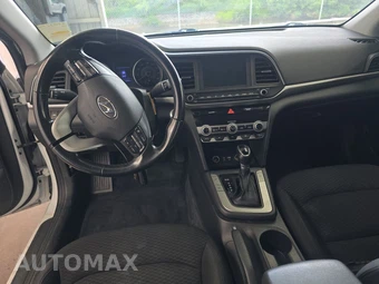 2020 Hyundai Elantra Value Edition Sedan – miniatura 11