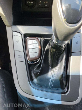 2020 Hyundai Elantra Value Edition Sedan – miniatura 5
