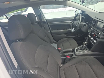 2020 Hyundai Elantra Value Edition Sedan - miniatura 2
