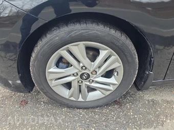 2020 Hyundai Elantra Value Edition Sedan – miniatura 8