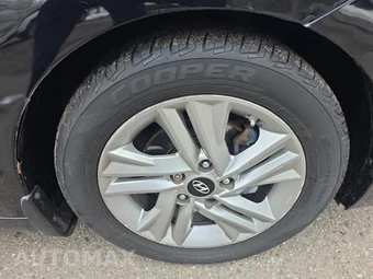 2020 Hyundai Elantra Value Edition Sedan – miniatura 9
