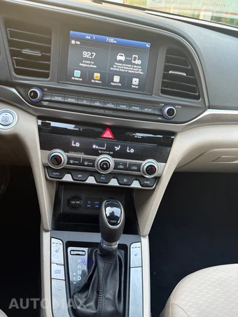 2020 Hyundai Elantra Value Edition Sedan - miniatura 15