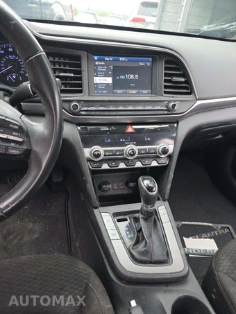 2020 Hyundai Elantra Value Edition Sedan - miniatura 10