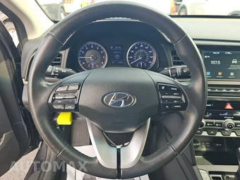 2020 Hyundai Elantra Value Edition Sedan – miniatura 10
