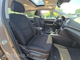 2020 Hyundai Elantra Value Edition Sedan – miniatura 18