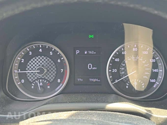2020 Hyundai Elantra Value Edition Sedan – miniatura 9