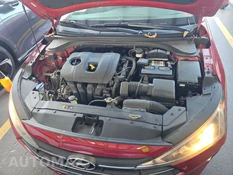 2020 Hyundai Elantra Value Edition Sedan – miniatura 15