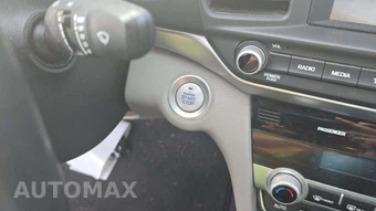 2020 Hyundai Elantra Value Edition Sedan - miniatura 19