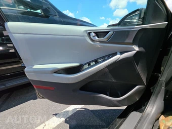 2020 Hyundai Ioniq Hybrid Blue – miniatura 9