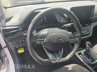 2020 Hyundai Ioniq Plug-In Hybrid SE - miniatura 10