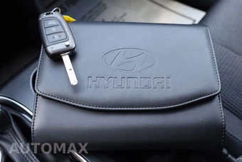 2020 Hyundai Santa Fe SE - miniatura 11