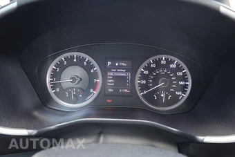 2020 Hyundai Santa Fe SE - miniatura 8
