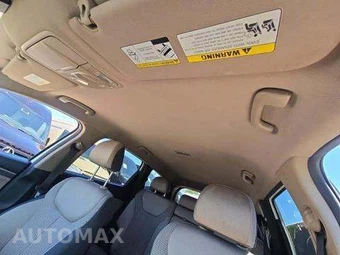 2020 Hyundai Santa Fe SE – miniatura 12