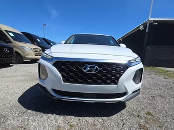 2020 Hyundai Santa Fe SE – miniatura 2