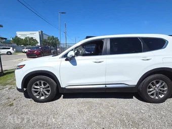 2020 Hyundai Santa Fe SE – miniatura 3