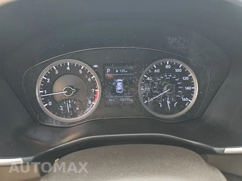 2020 Hyundai Santa Fe SE - miniatura 12