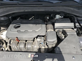 2020 Hyundai Santa Fe SE - miniatura 15