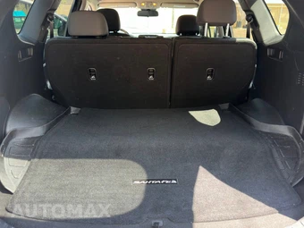 2020 Hyundai Santa Fe SE - miniatura 20