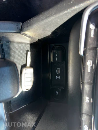 2020 Hyundai Santa Fe SE - miniatura 23