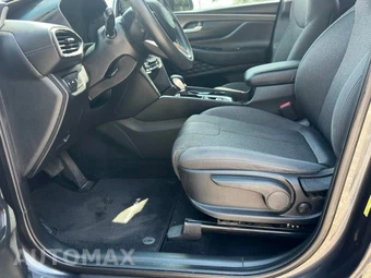 2020 Hyundai Santa Fe SE - miniatura 9