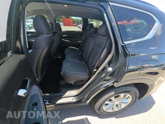 2020 Hyundai Santa Fe SE – miniatura 9