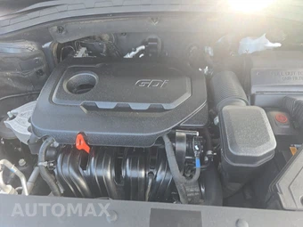 2020 Hyundai Santa Fe SE – miniatura 15