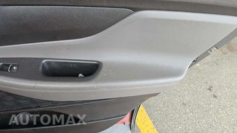 2020 Hyundai Santa Fe SE – miniatura 32