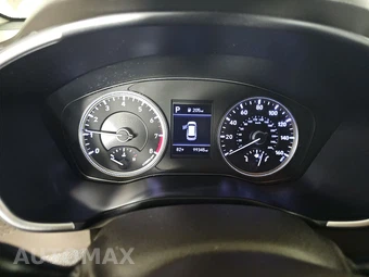 2020 Hyundai Santa Fe SE – miniatura 12