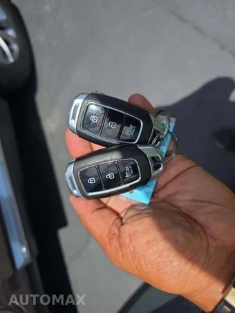 2020 Hyundai Santa Fe SEL - miniatura 8