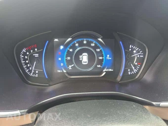2020 Hyundai Santa Fe SEL – miniatura 9