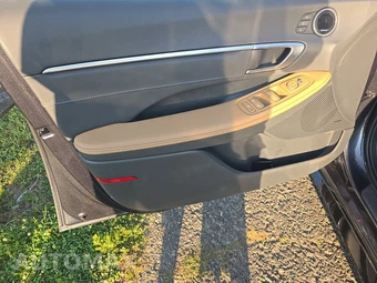 2020 Hyundai Sonata Limited – miniatura 9
