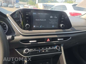 2020 Hyundai Sonata SE - miniatura 10