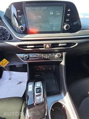 2020 Hyundai Sonata SE - miniatura 11