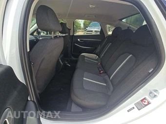 2020 Hyundai Sonata SE – miniatura 10