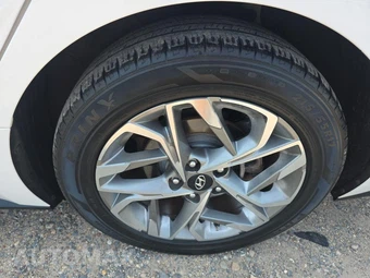 2020 Hyundai Sonata SEL – miniatura 11