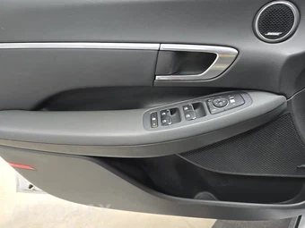2020 Hyundai Sonata SEL Plus - miniatura 9