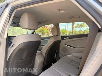 2020 Hyundai Tucson SE - miniatura 11