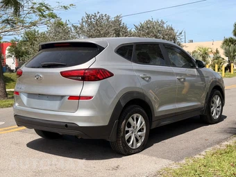 2020 Hyundai Tucson SE - miniatura 4