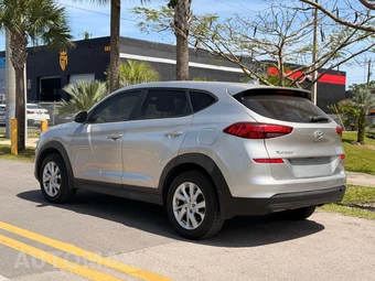 2020 Hyundai Tucson SE - miniatura 6