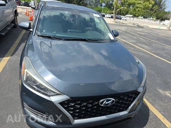 2020 Hyundai Tucson SE – miniatura 2